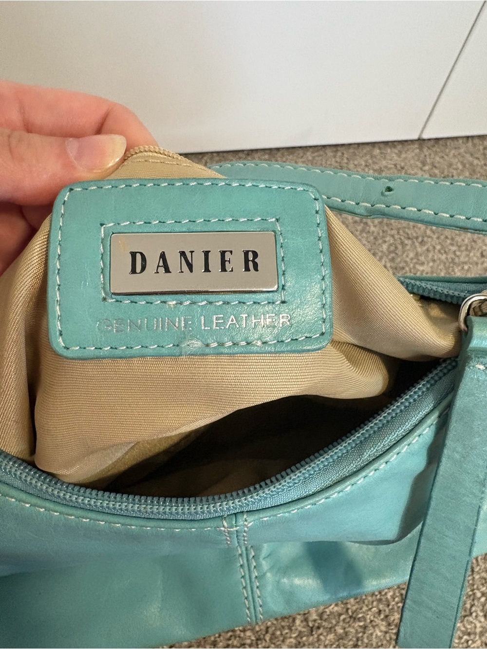 Y2K Danier Turquoise Leather Shoulder Bag - Picture 16 of 16
